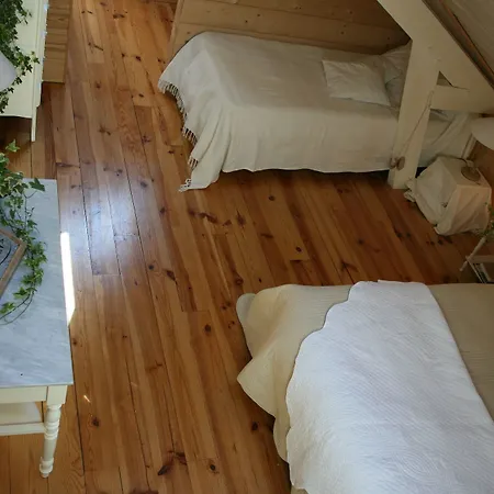 D'hotes Au Jardin Hotel *